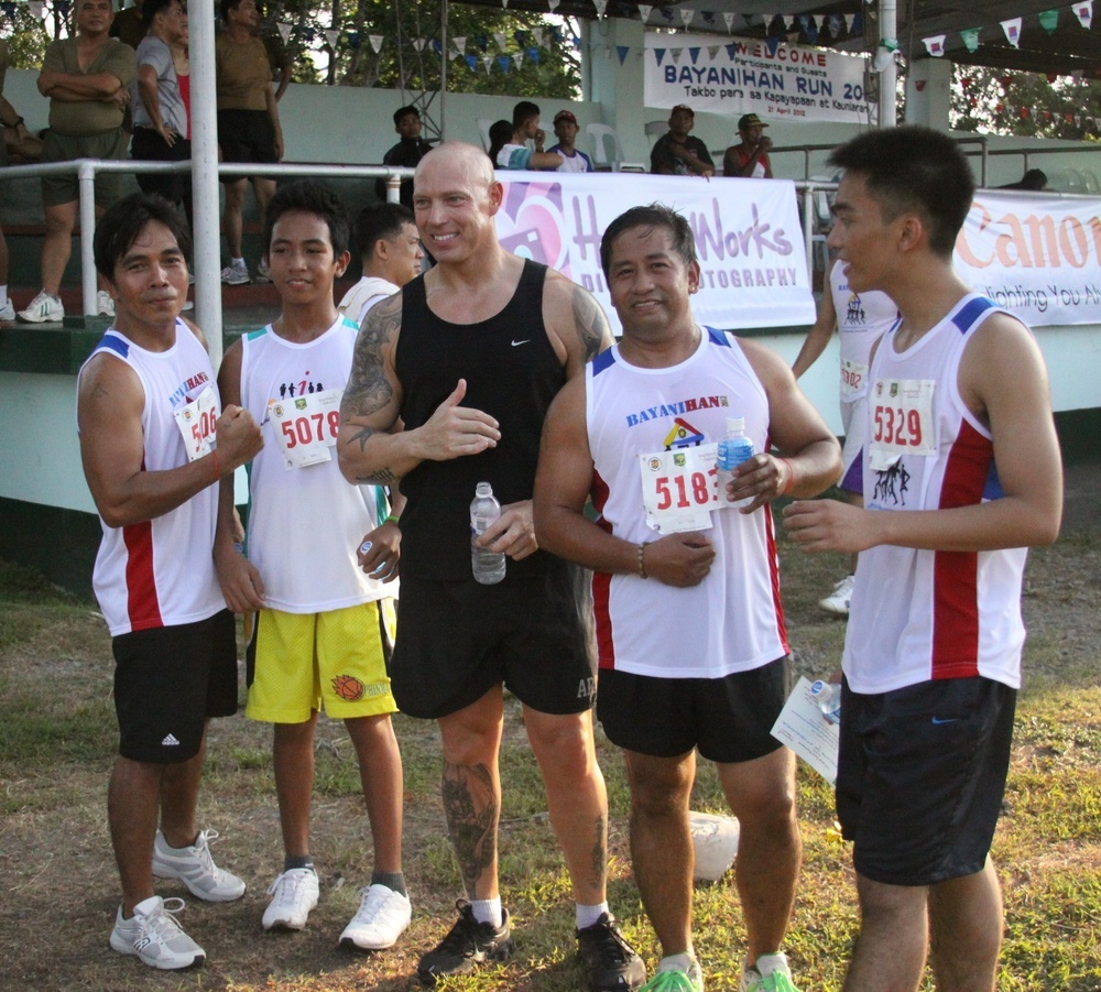 Race brings US, Philippines together