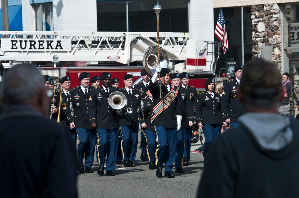 A welcoming presence: 56th Army Band the face of the Army in small-town California