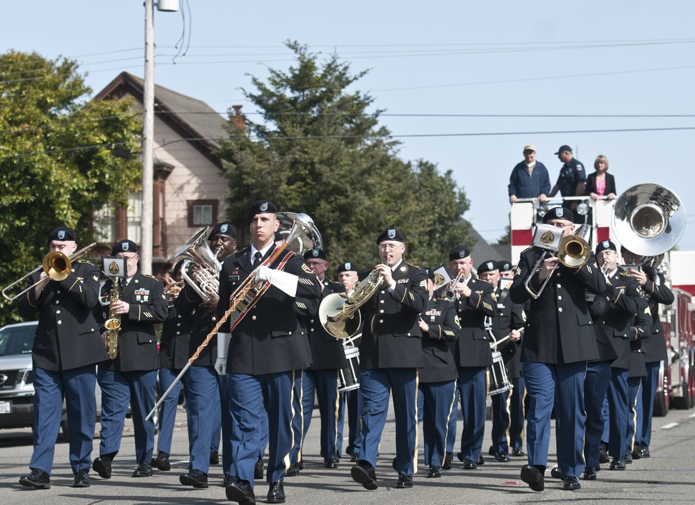 A welcoming presence: 56th Army Band the face of the Army in small-town California