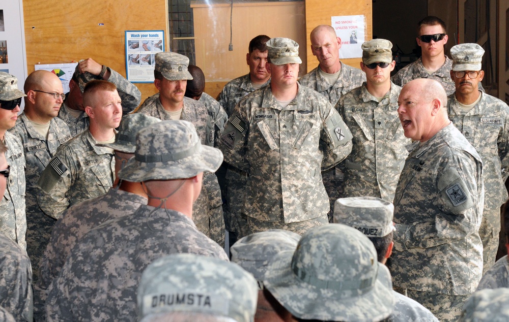 Director of Army National Guard visits Kuwait