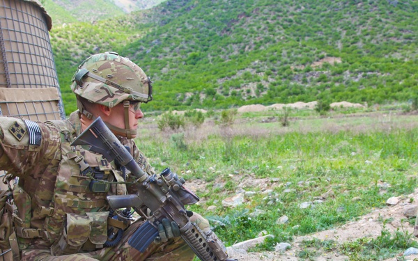 Brig Gen. Funk's visit to COP Pirtle King