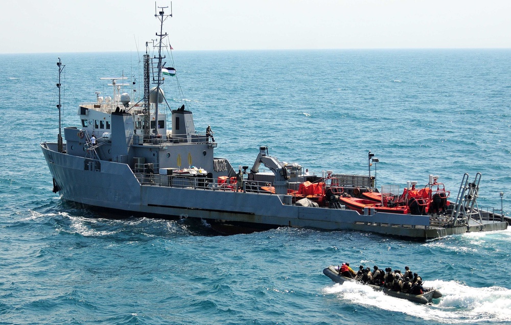 USS Underwood underway