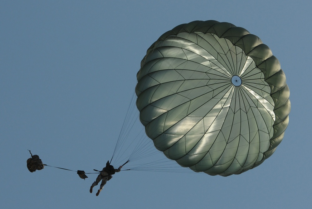 3rd BSTB jumps Normandy Drop Zone