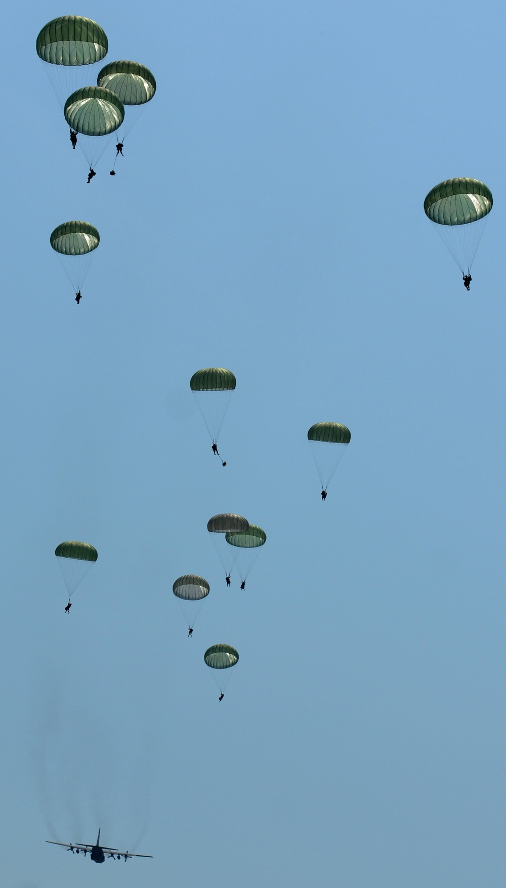 3rd BSTB jumps Normandy Drop Zone