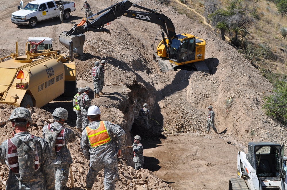 4th MEB senior leaders observe USBP construction project