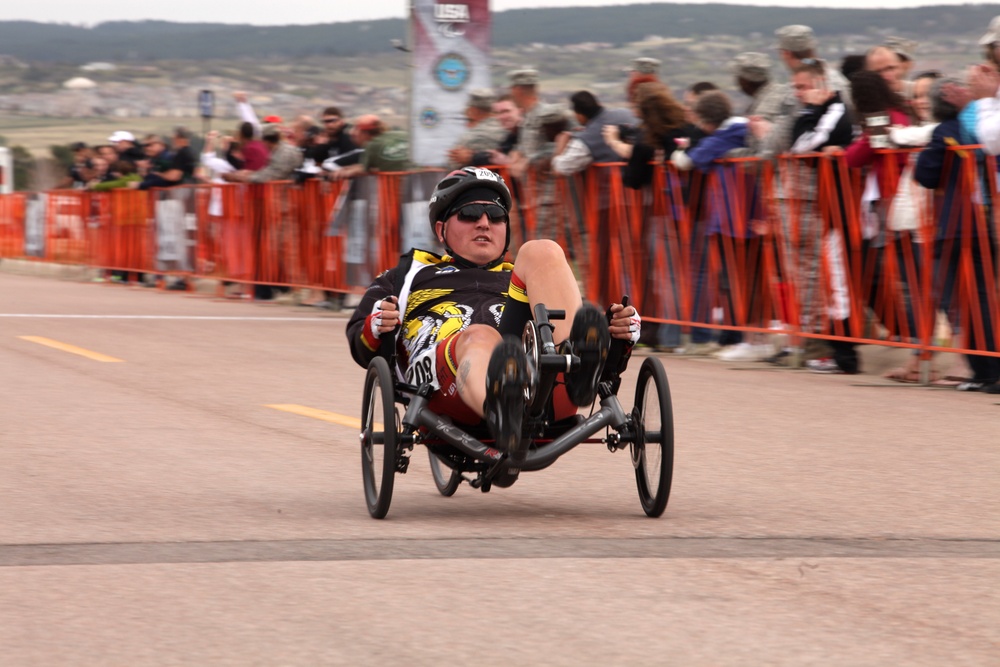 Covington Marine excels in cycling at 2012 Warrior Games