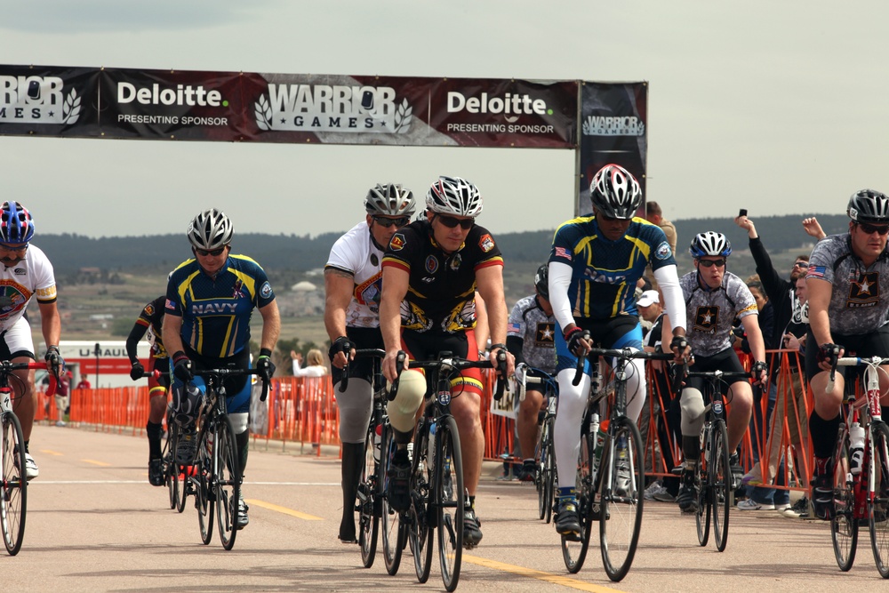Marines excel in cycling at 2012 Warrior Games