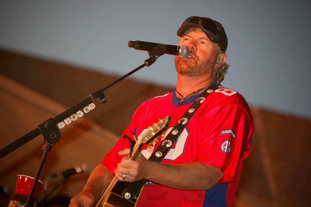 Toby Keith Live in Overdrive Tour