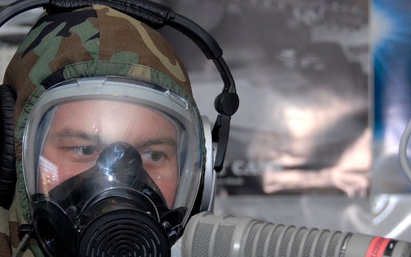 Sailor broadcasts radio show during exercise