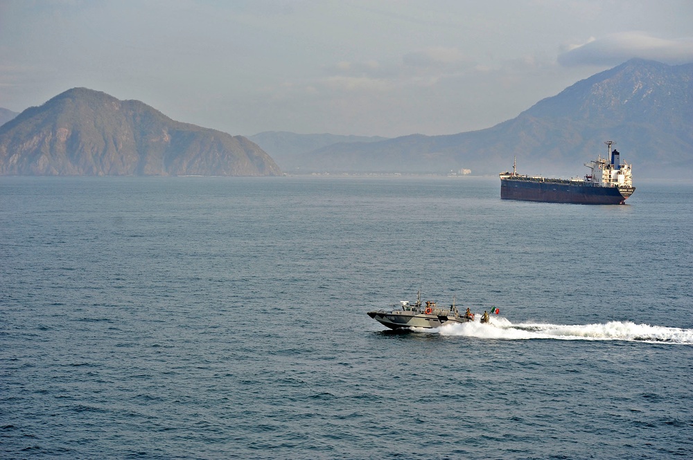 USS Independence departs Manzanillo, Mexico