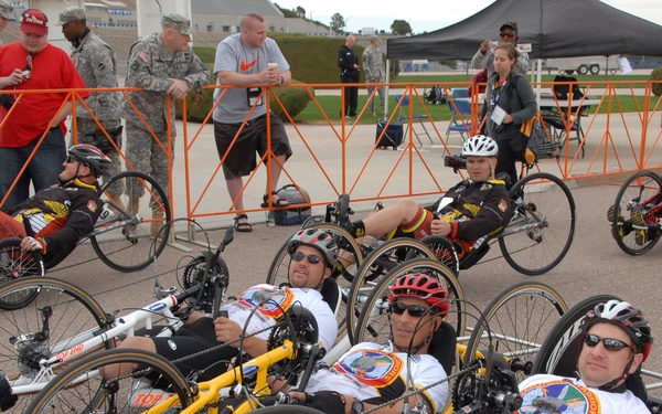 US Special Operations Command athletes compete in Warrior Games Cycling events