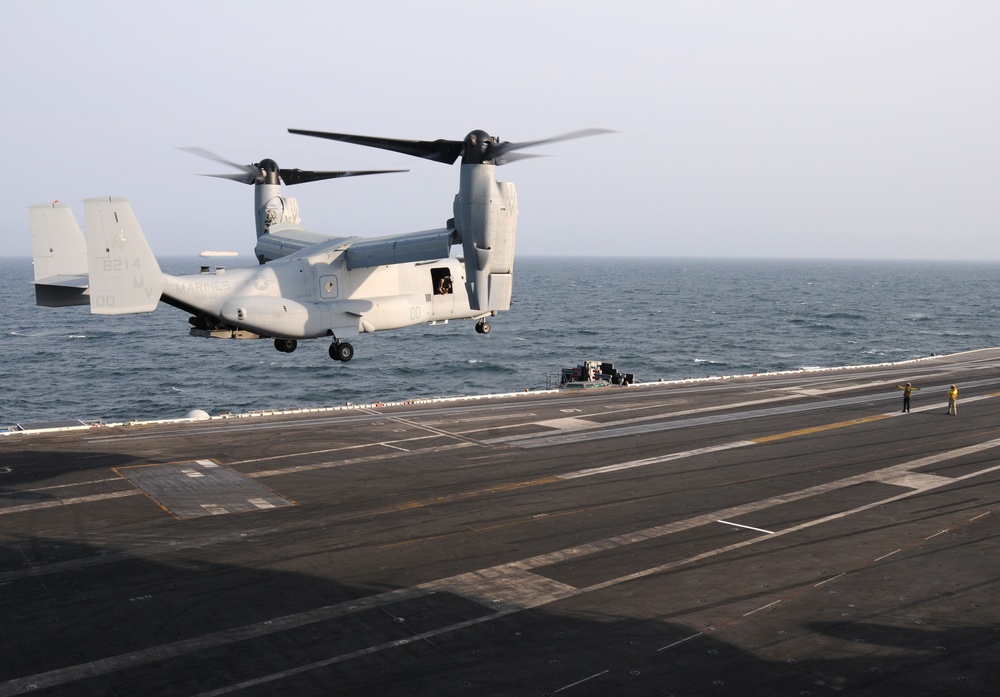 MV-22 Osprey lands aboard USS George H.W. Bush