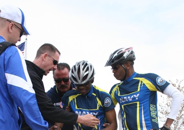 Navy, Coast Guard Fighting Spirit Highlights Opening of 2012 Warrior Games