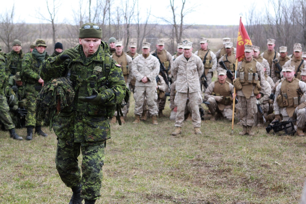Marines exchange infantry skills with Canadian forces
