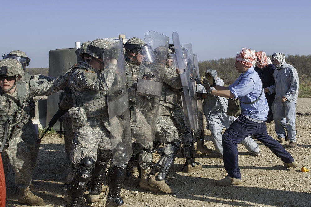 818th Engineer Company Entry Control Point Riot Exercise