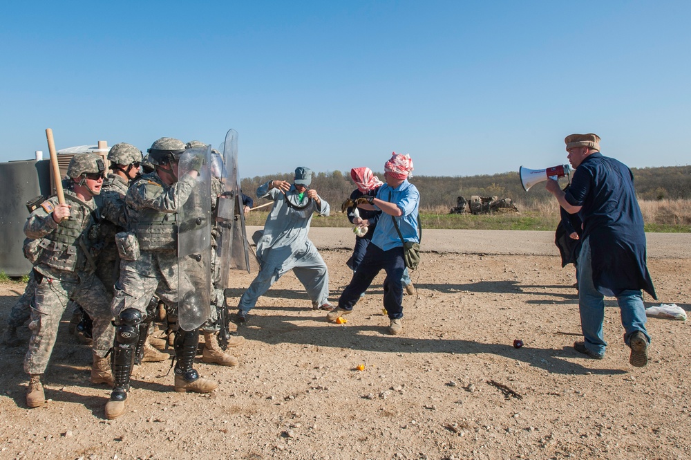 818th Engineer Company Entry Control Point Riot Exercise