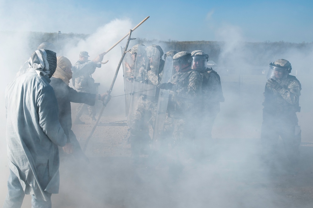 818th Engineer Company Entry Control Point Riot Exercise