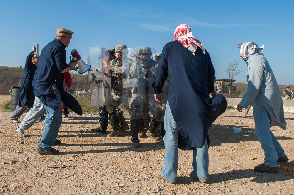 818th Engineer Company Entry Control Point Riot Exercise