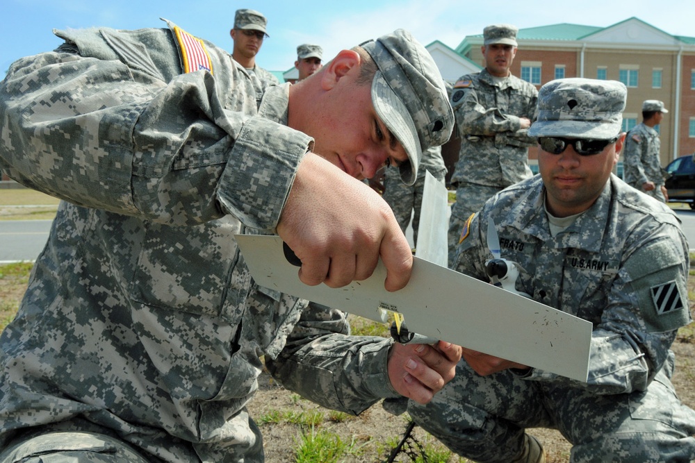 ‘Vanguard’ soldiers certify as Raven operators