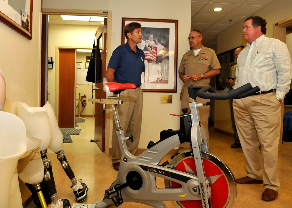 US Rep. visits  Naval Medical Center San Diego