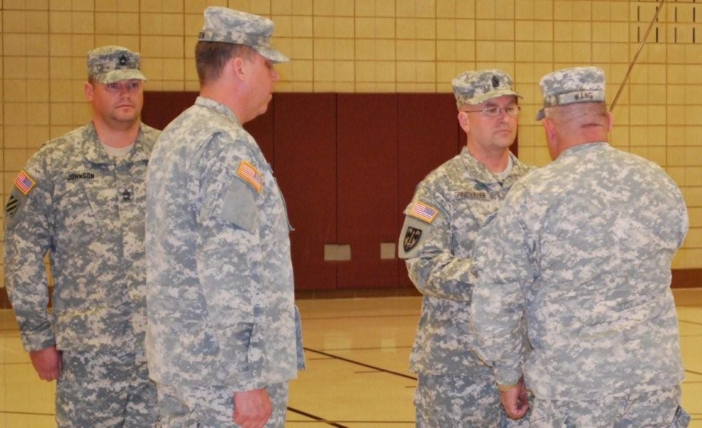 Grinsteinner assumes responsibility as commandant of Headquarters 164th RTI at Camp Grafton