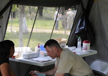 Airmen, soldiers conduct MEDRETE exercise in Guatemala during BTH