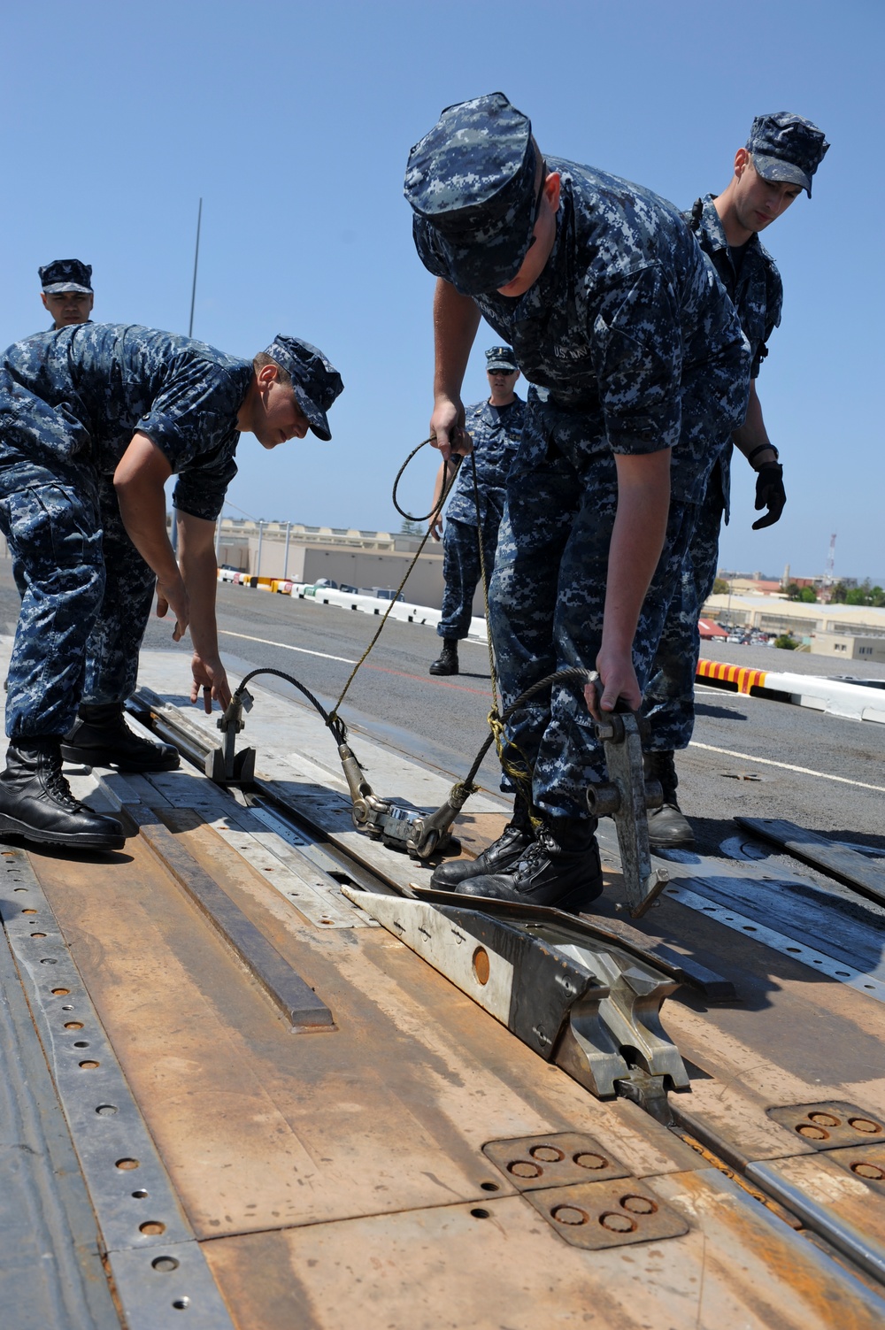 USS Nimitz