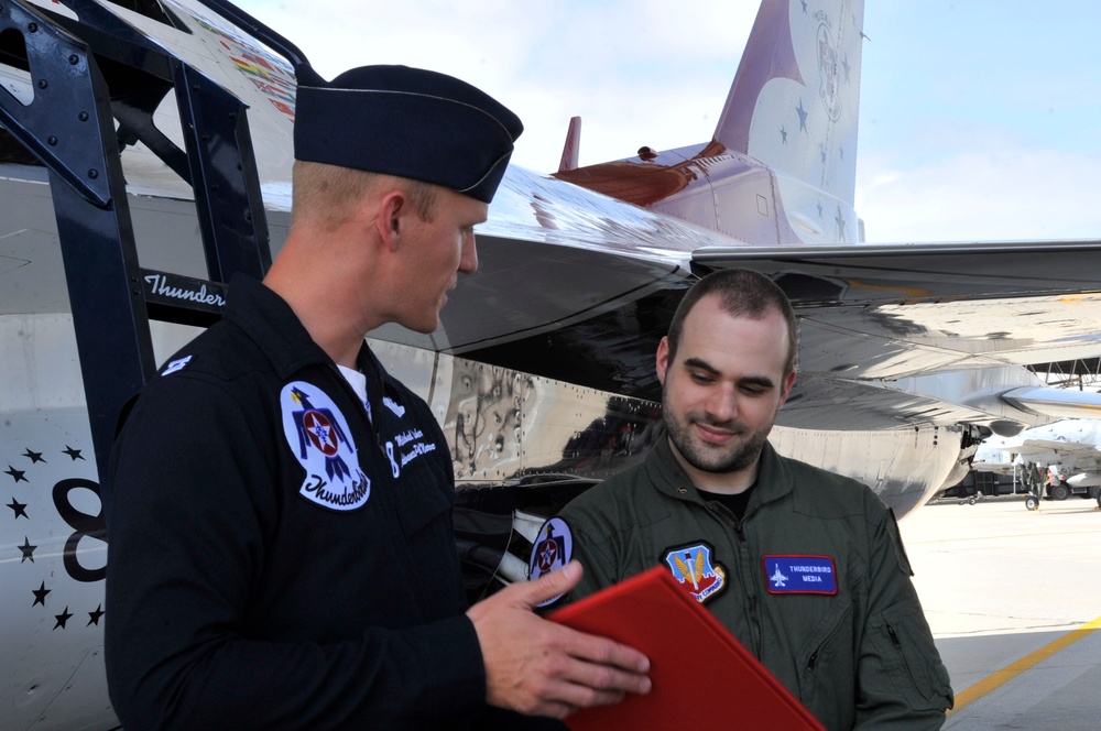 Thunderbirds arrival at Shaw