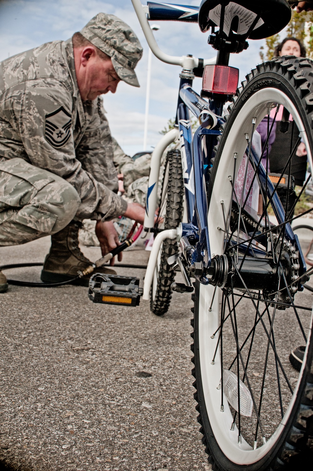 Idaho Air Guard helps deserving kids get bikes