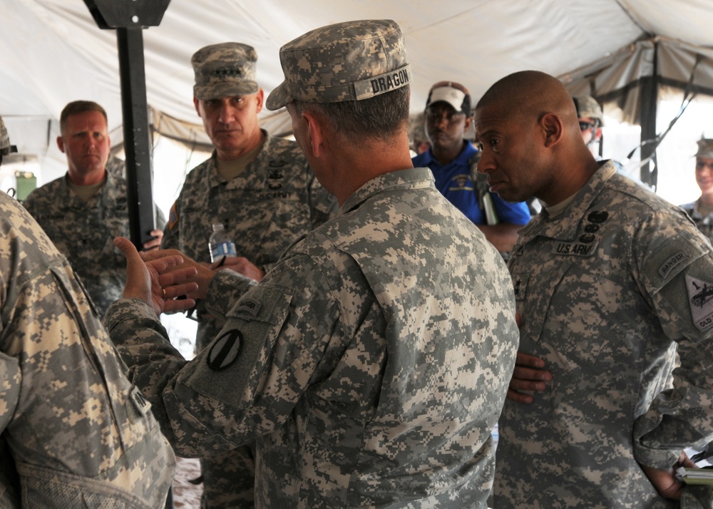 FORSCOM commander visits Fort Bliss