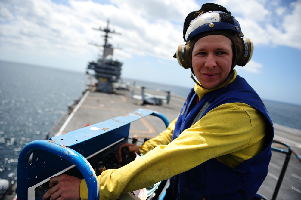 USS George H.W. Bush flight deck action