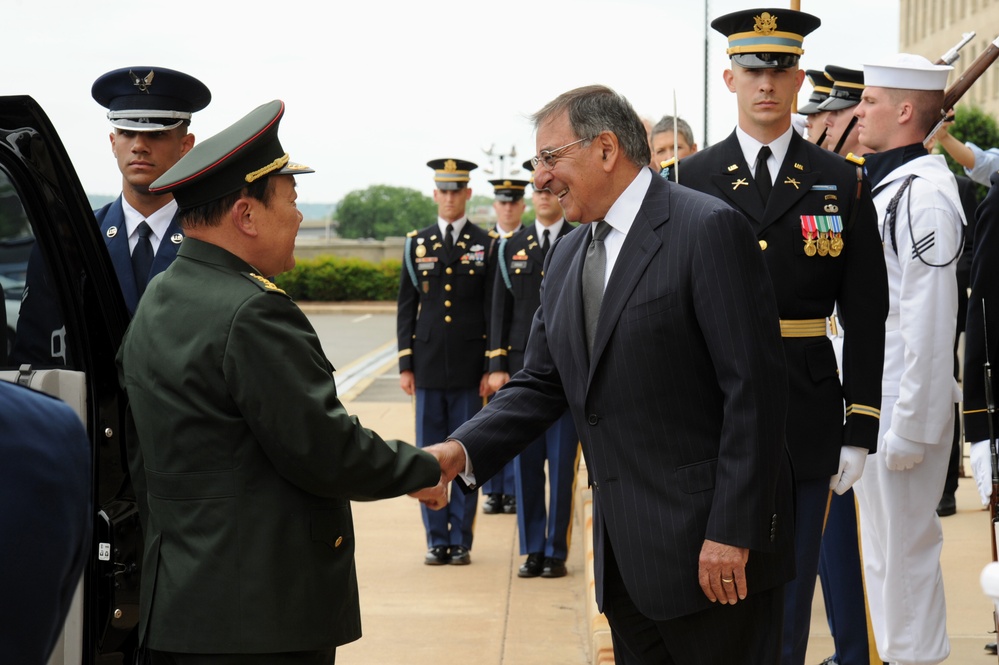 Minister of Defense of the People's Republic of China visits Pentagon