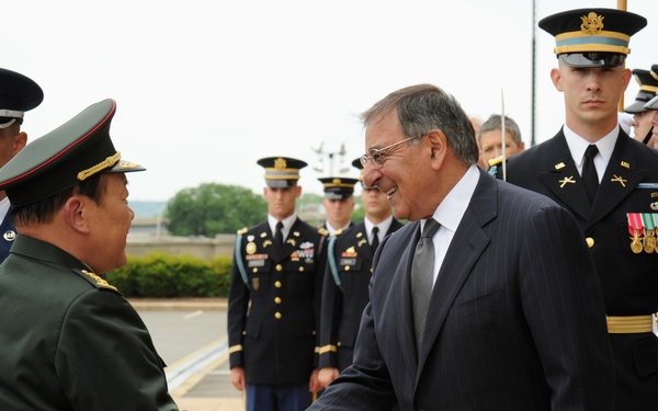 Minister of Defense of the People's Republic of China visits Pentagon