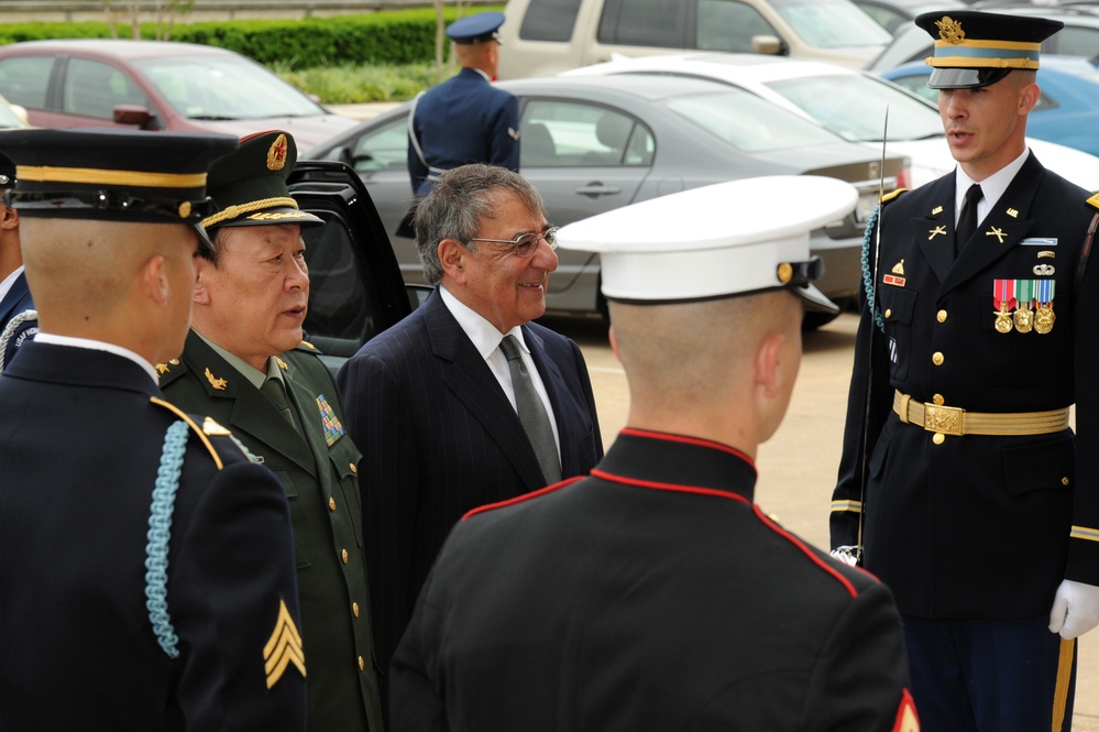 Minister of Defense of the People's Republic of China visits Pentagon