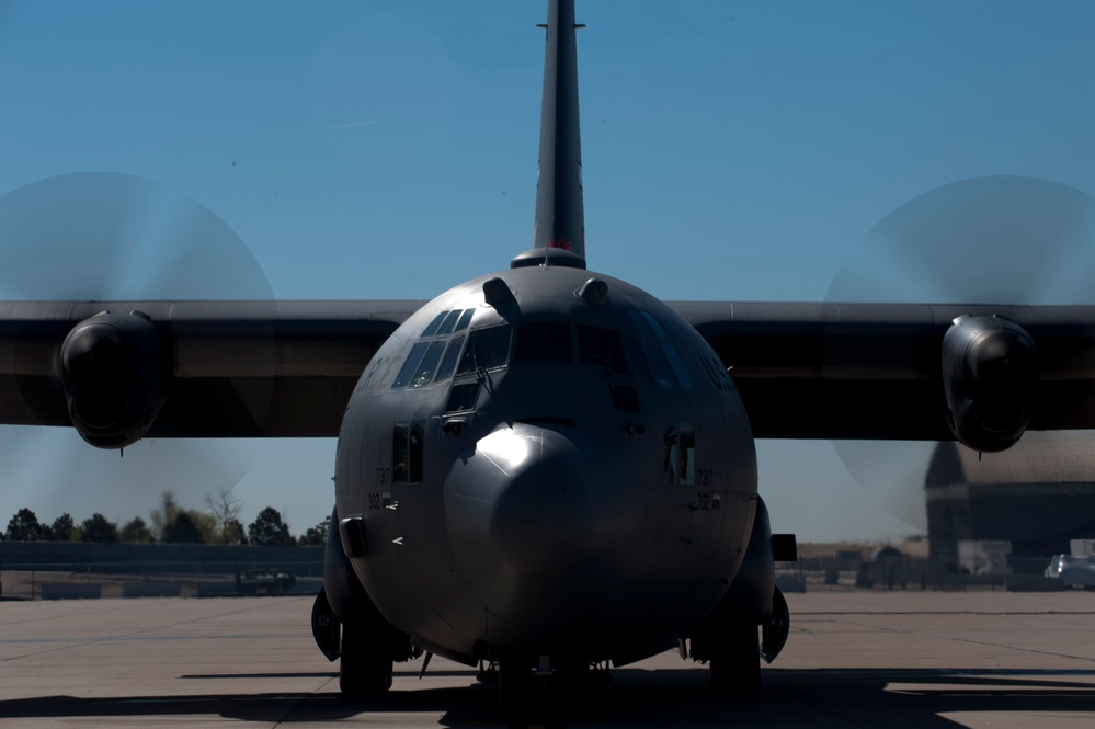 Modular Airborne Fire Fighting System Training