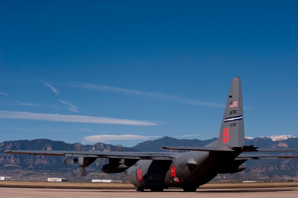 Modular Airborne Fire Fighting System Training