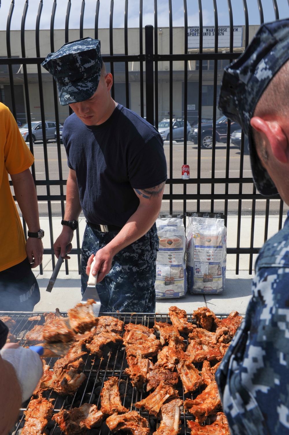 Sailors enjoy pierside picnic in San Diego