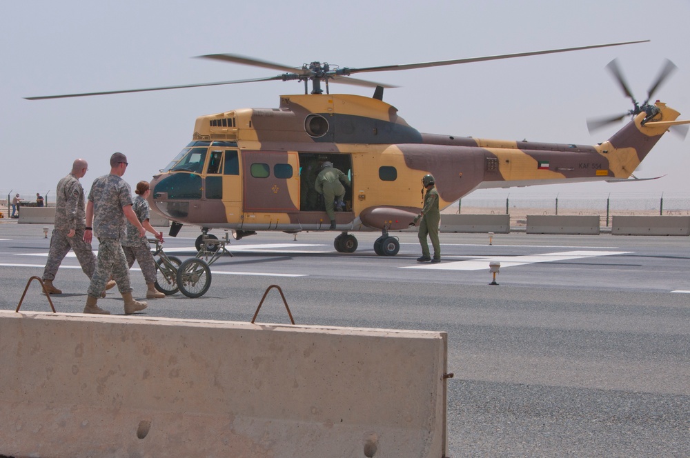 US, Kuwaiti military holds MEDEVAC exercise