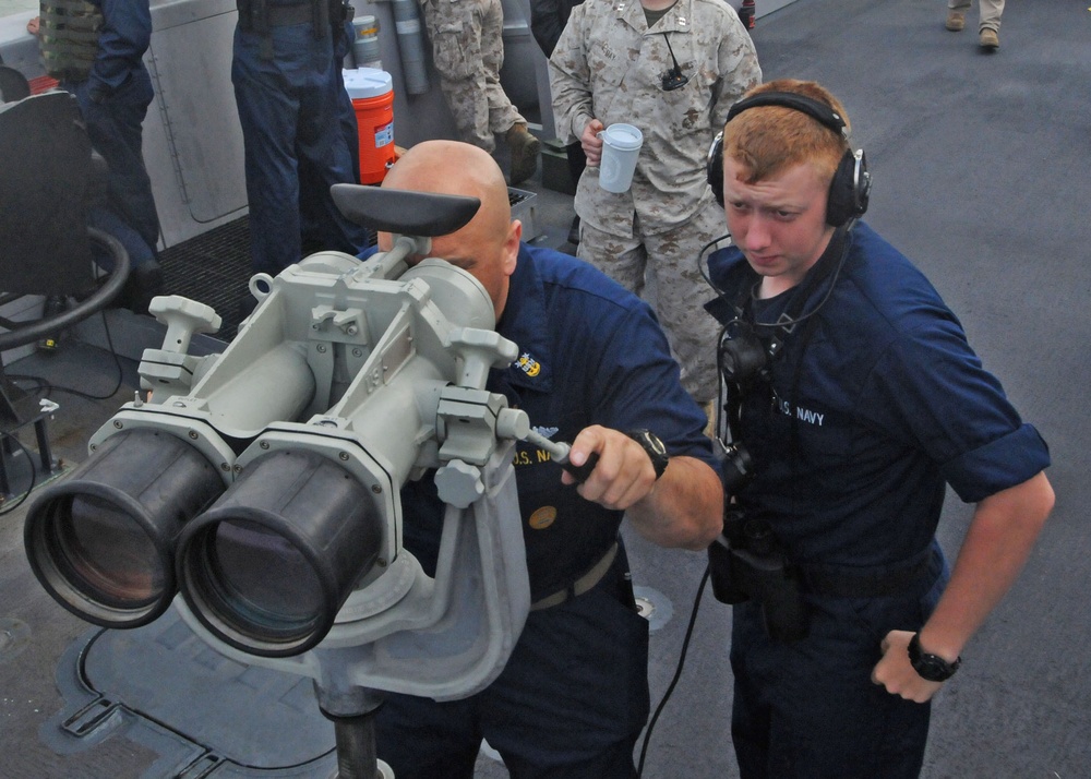 USS New York transits Suez Canal