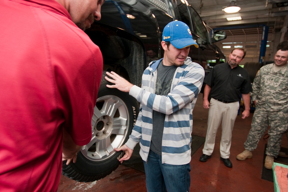 Truex assists South Carolina National Guard soldier