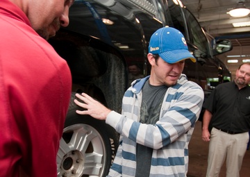 Truex assists South Carolina National Guard soldier
