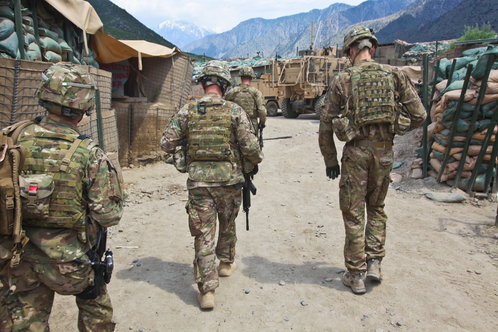 Army officials walk through Contingency Operation Post Pirtle King