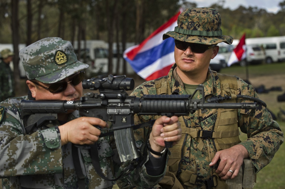 US Marines, Chinese officials discuss marksmanship during AASAM 2012