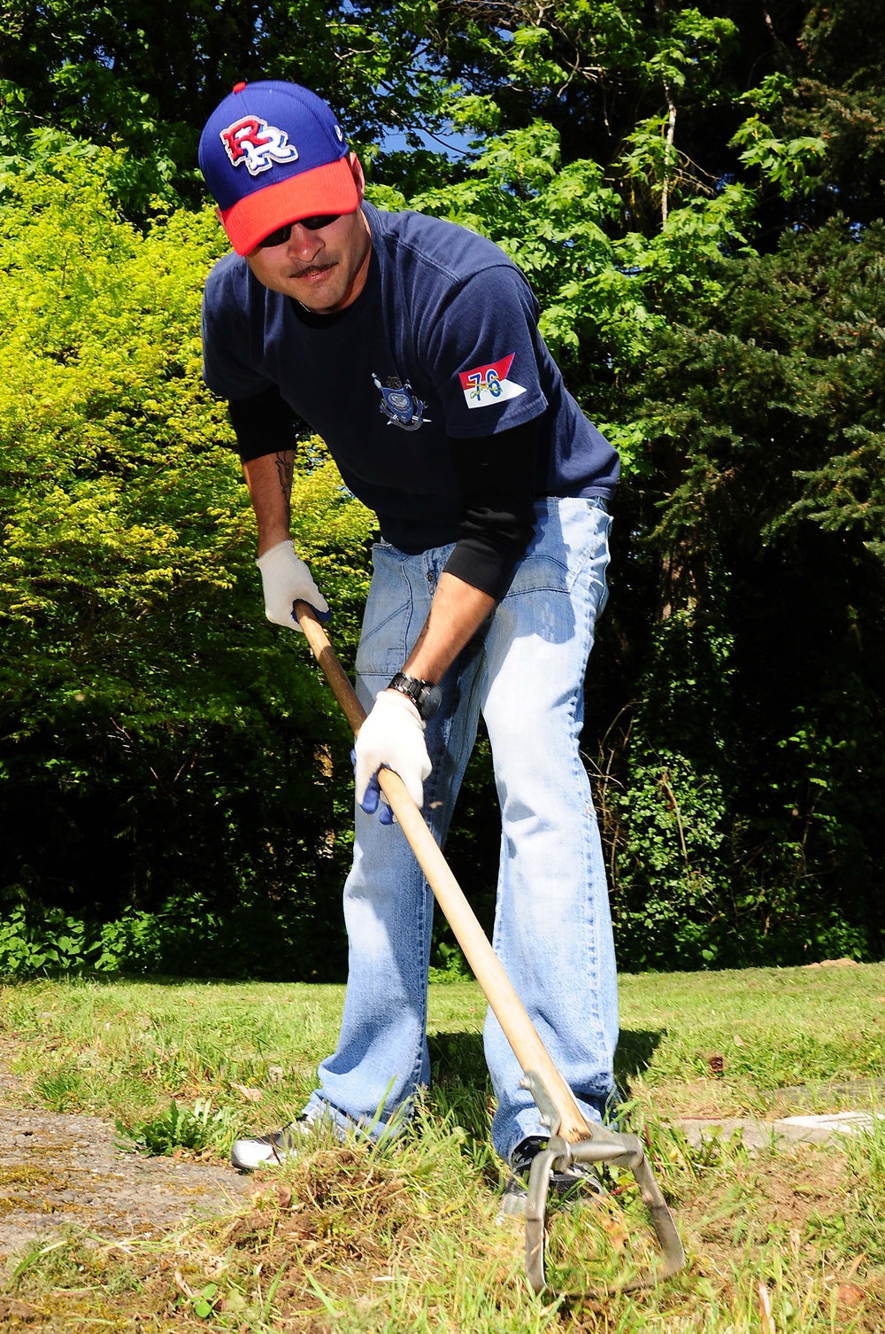 Maintaining Washington State Veterans Home Cemetery