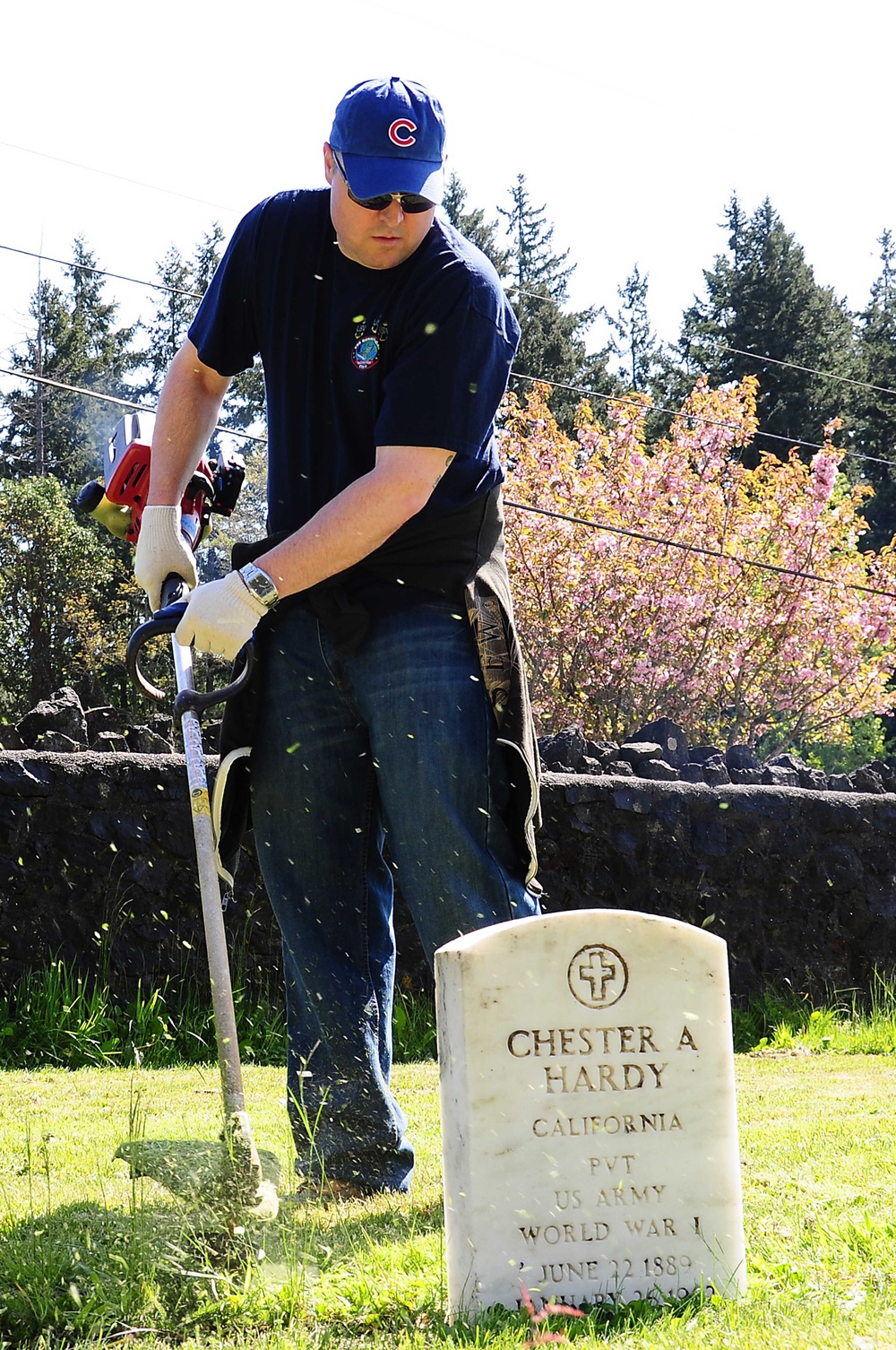 Maintaining Washington State Veterans Home Cemetery