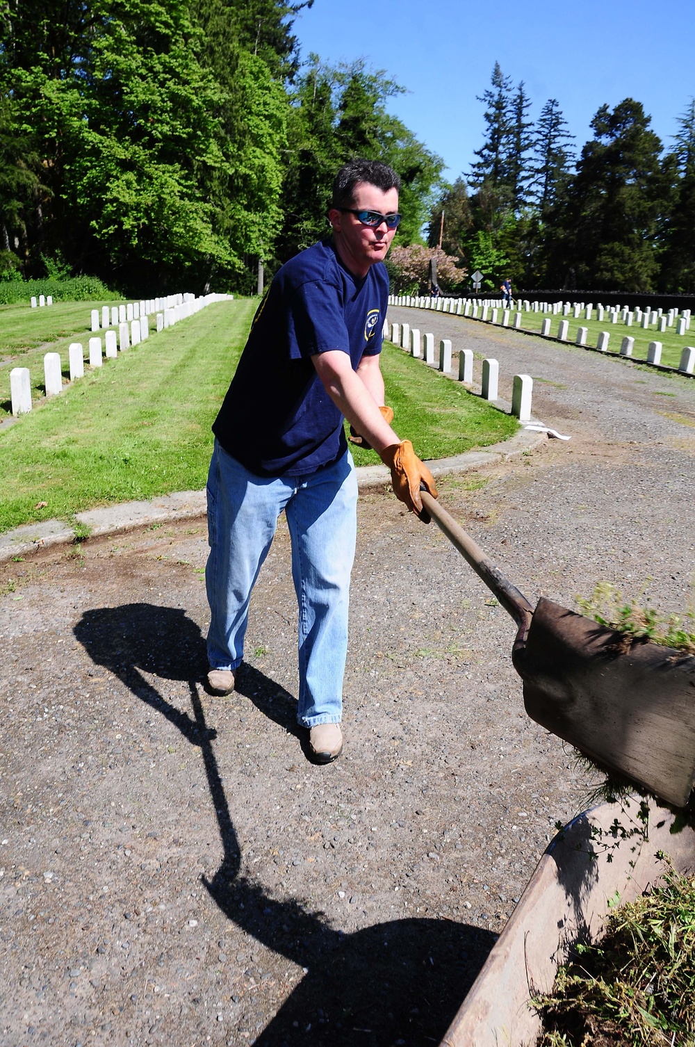 Maintaining Washington State Veterans Home Cemetery