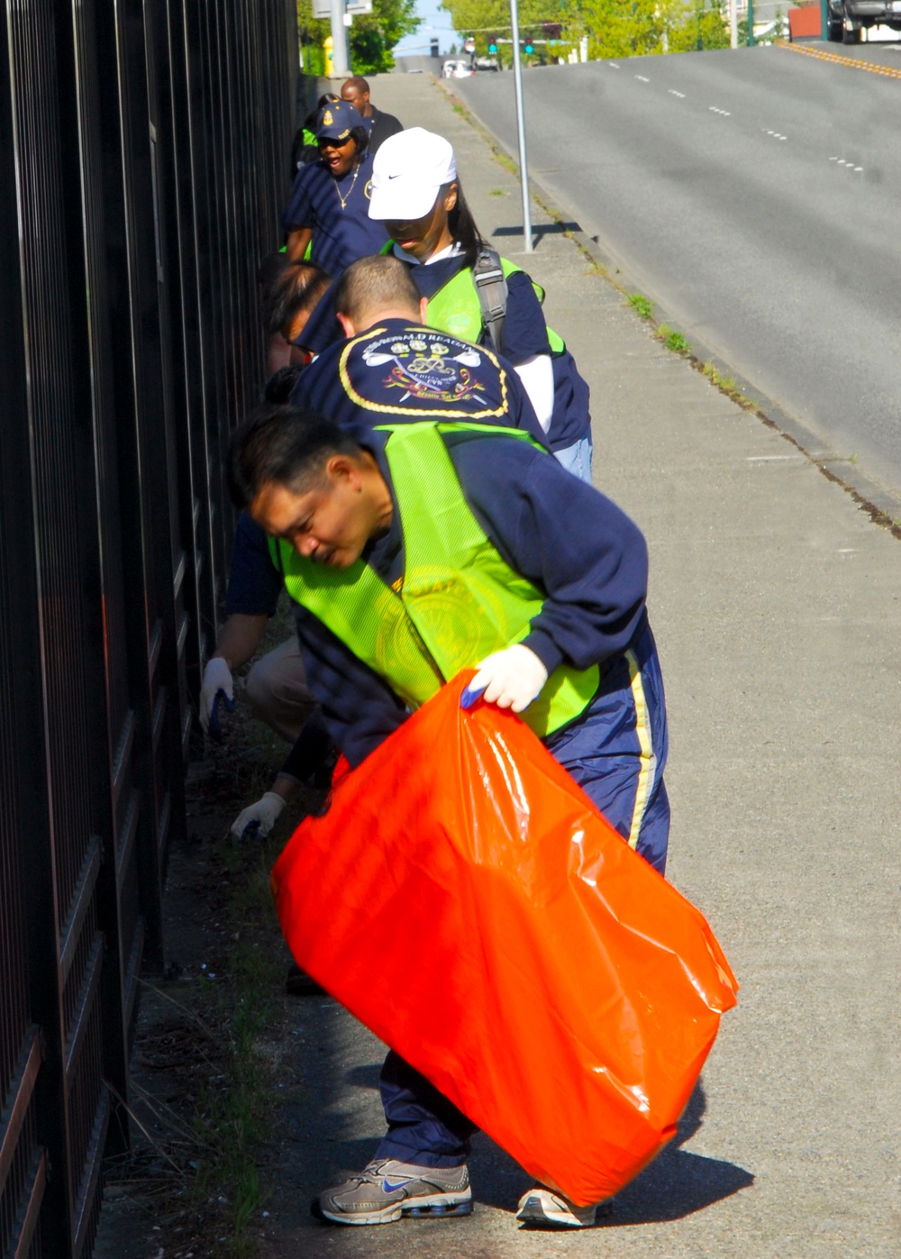 USS Ronald Reagan community service project