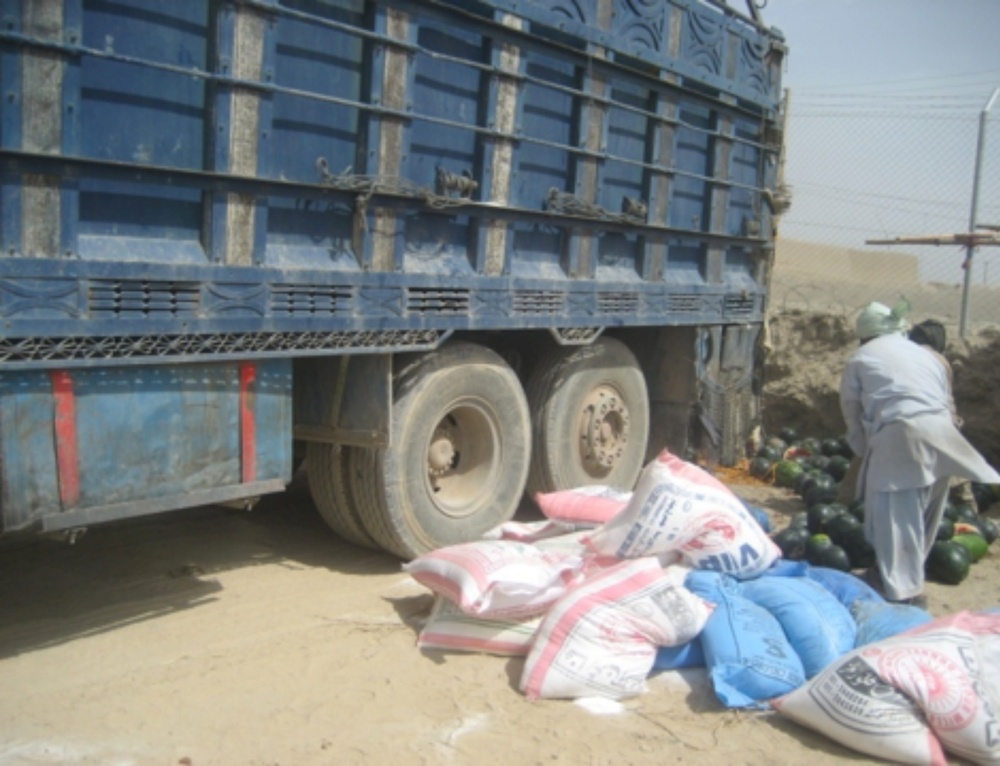 3rd Afghan Border Police seize 35,000 pounds of ammonium chloride