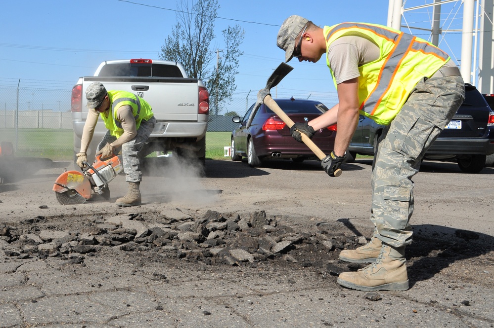 ‘Dirt Boyz’ pave the way at Minot Air Force Base