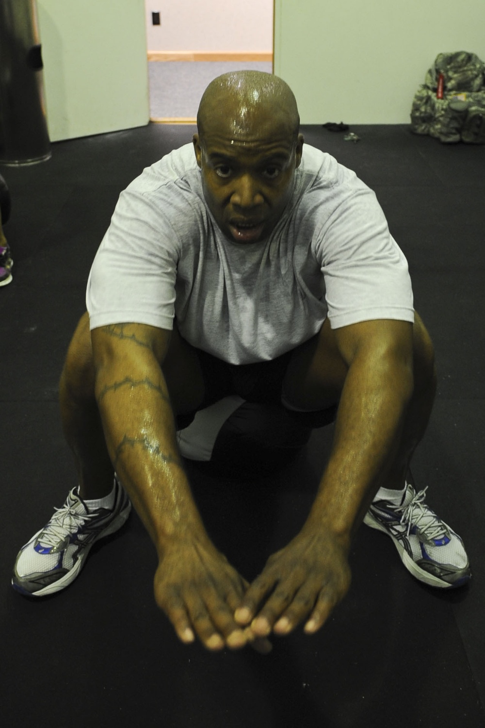 633rd FSS airmen take Crossfit Challenge